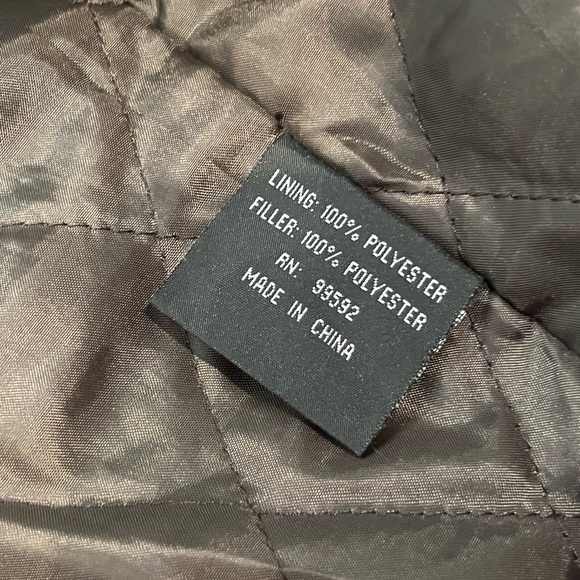 Perry Ellis Leather Jacket - Medium - Picture 10 of 13